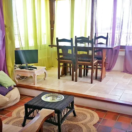 Uma Casa A Beira Sol Bed & Breakfast Lagos