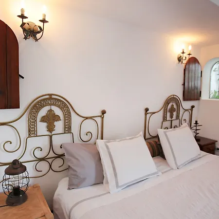 ウマ カーザ ア ベイラ ソル 4*