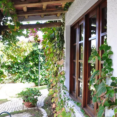 לינה וארוחת בוקר Uma Casa A Beira Sol 4*