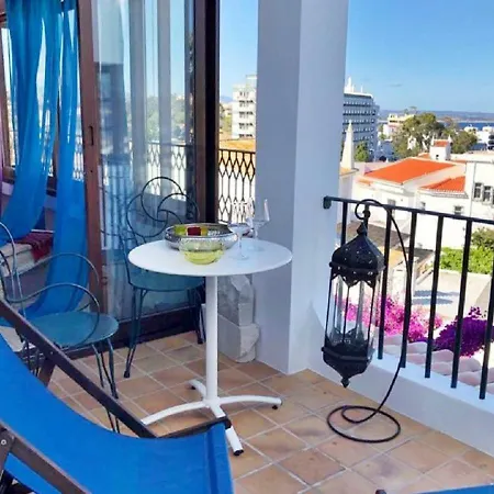 לינה וארוחת בוקר Uma Casa A Beira Sol לאגוּ‏ש