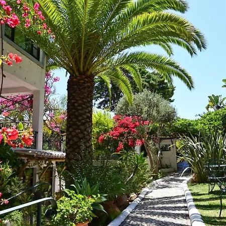 Uma Casa A Beira Sol 4* Lagos