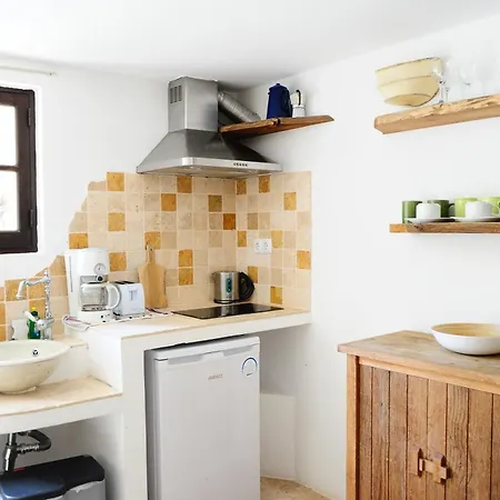 Uma Casa A Beira Sol Bed & Breakfast