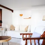 Uma Casa A Beira Sol Alojamento de Acomodação e Pequeno-almoço 4*