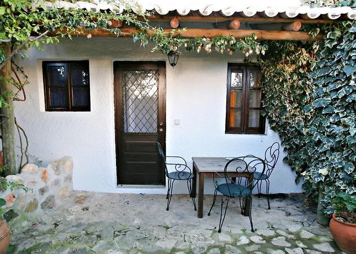 Uma Casa A Beira Sol Couette-café Lagos